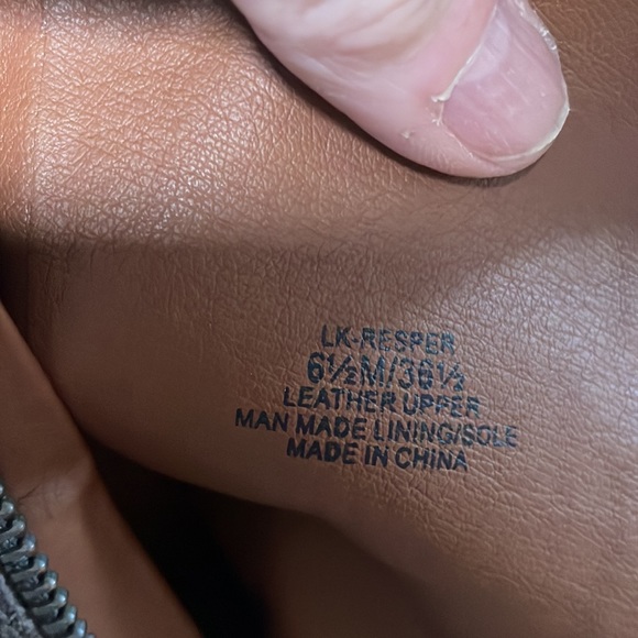 Grey leather boots - Picture 7 of 8